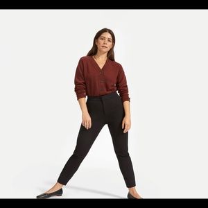 Everlane Fixed-Waist Stretch Cotton Pant in Black